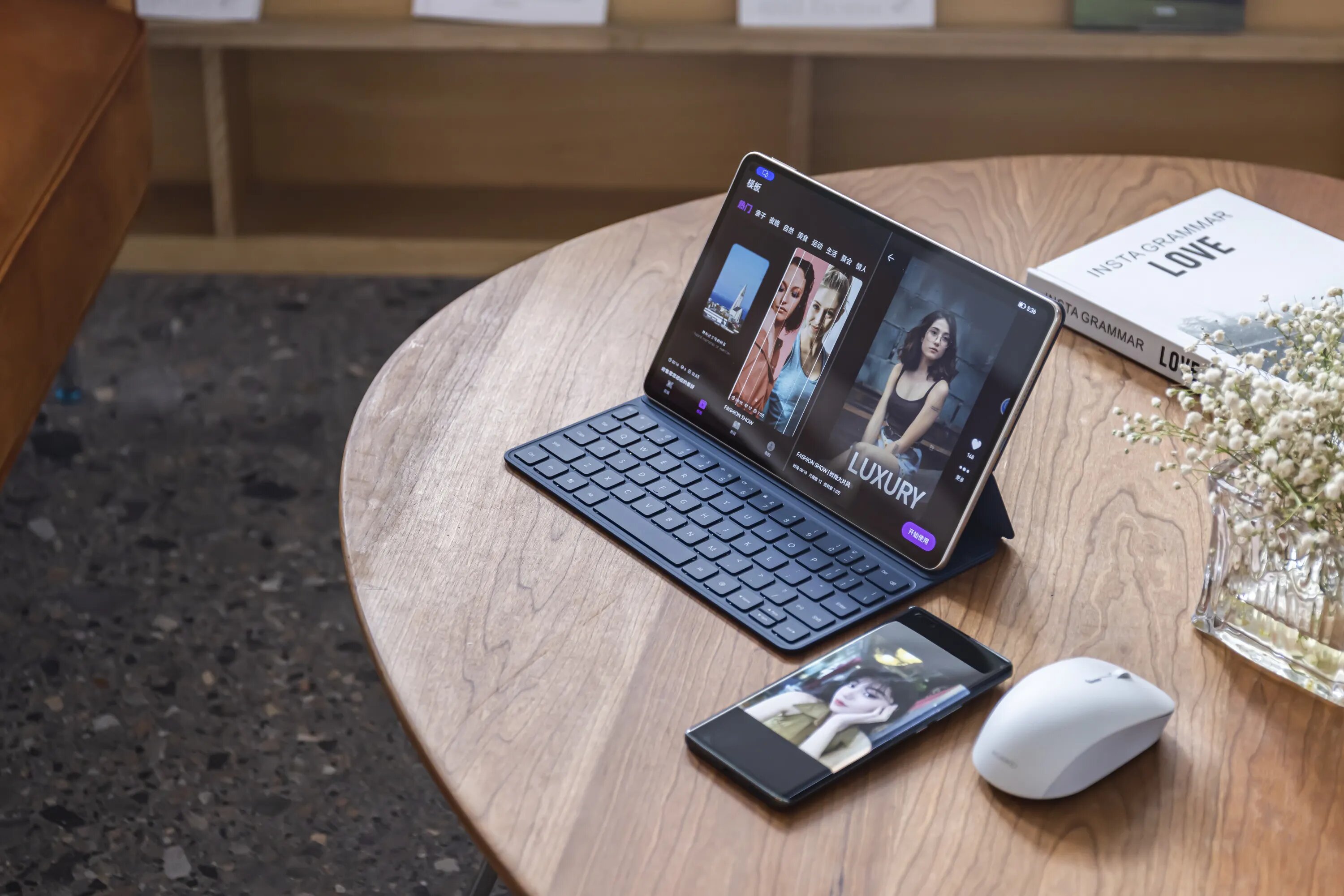 Apple Magic Keyboard vs. Smart Folio : 어느 것이 더 낫습니까?
